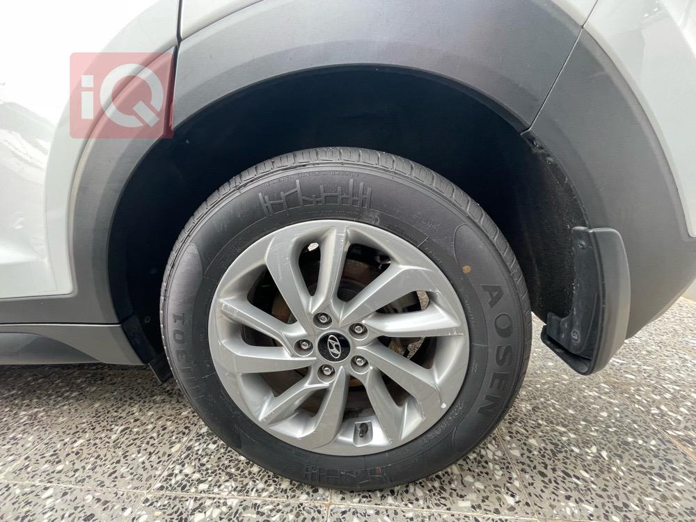 هیوندای تۆکسۆن